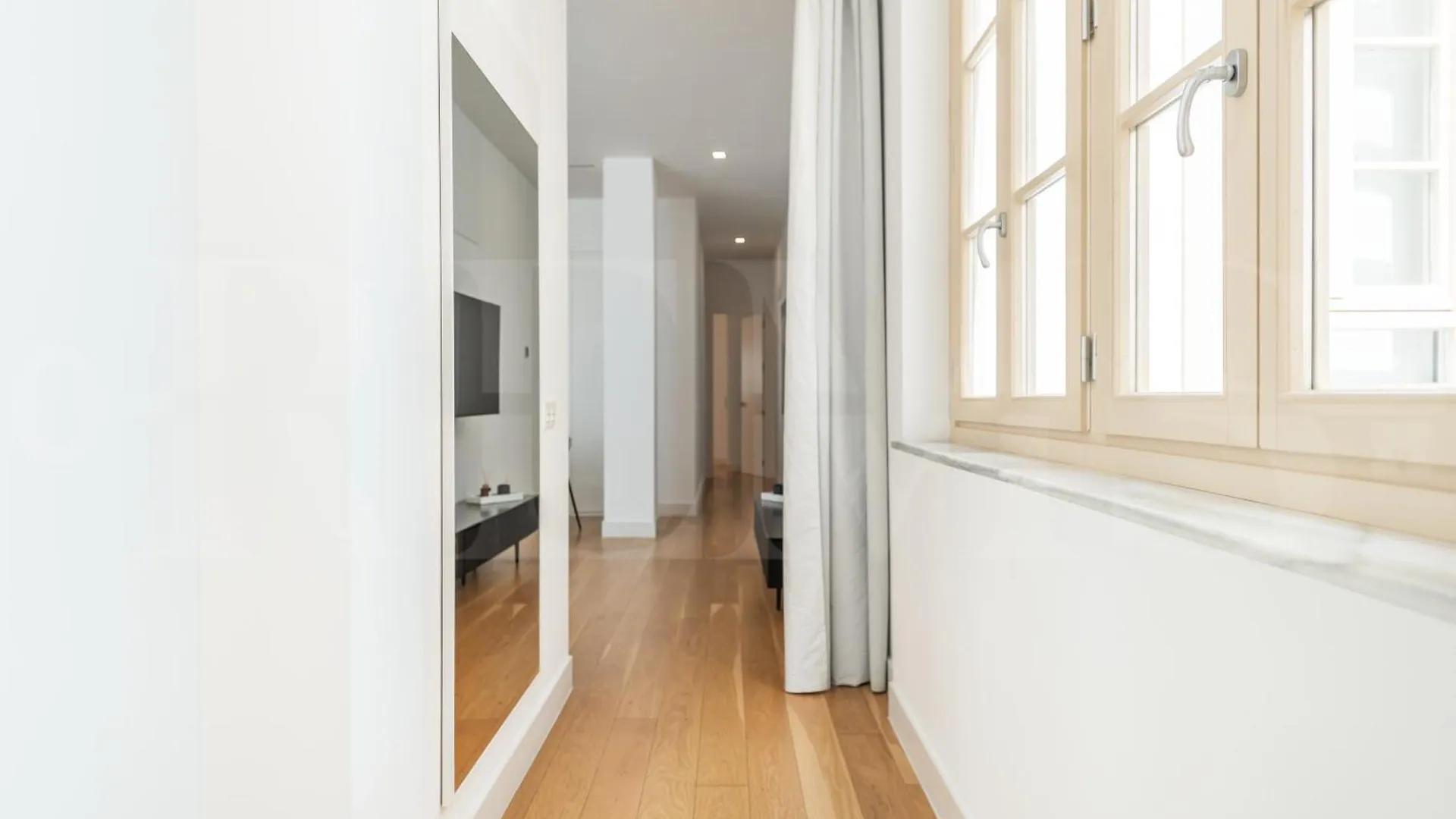 Artistic And Spacious Apartment By Rems Malaga Spain